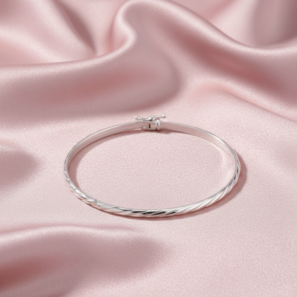 9ct Yellow Gold Twisted Oval Bangle